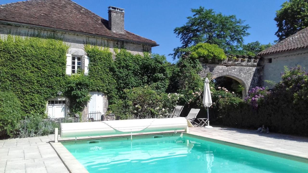 La Maisou-Pastel Et Fleur Sérignac Buitenkant foto
