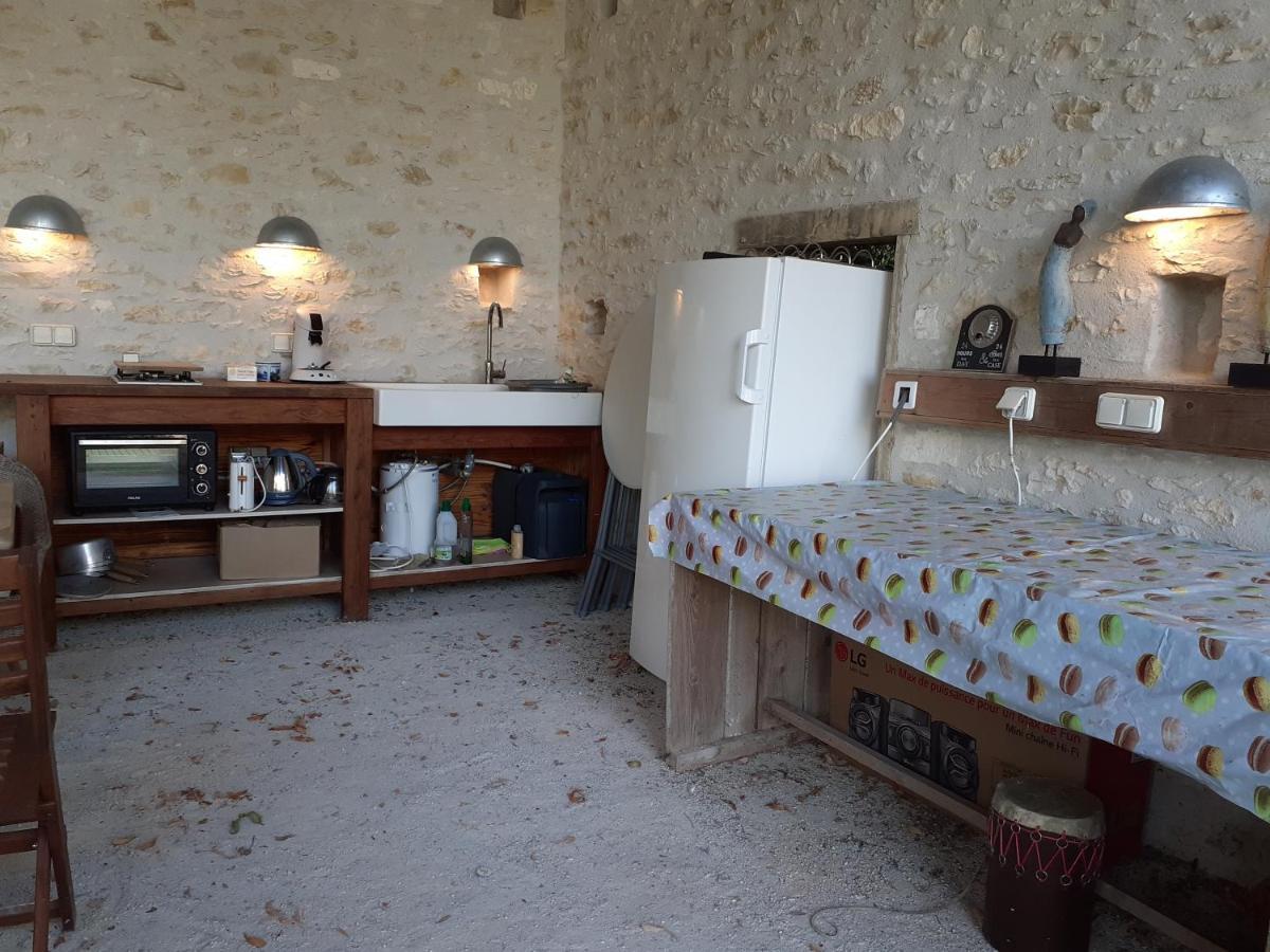 La Maisou-Pastel Et Fleur Sérignac Buitenkant foto