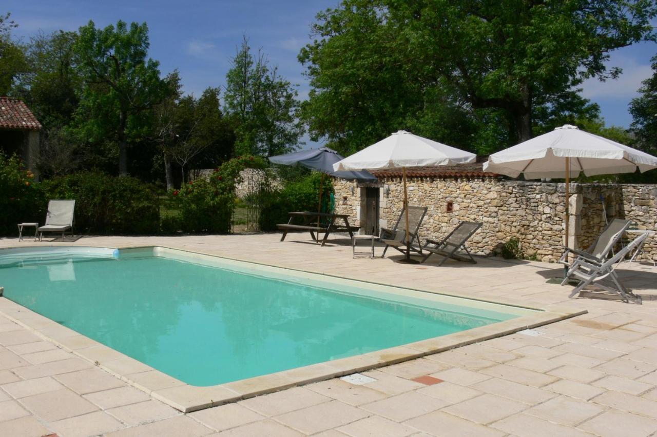 La Maisou-Pastel Et Fleur Sérignac Buitenkant foto
